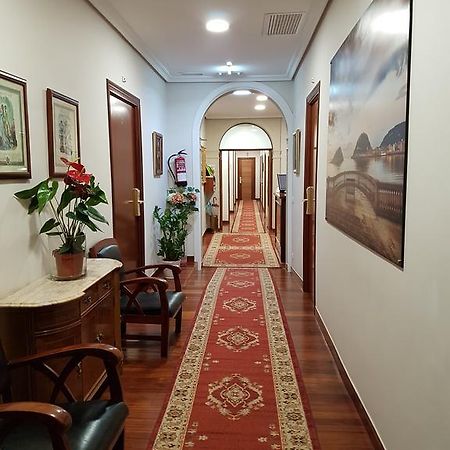 Pension Alameda Сан-Себастьян Экстерьер фото