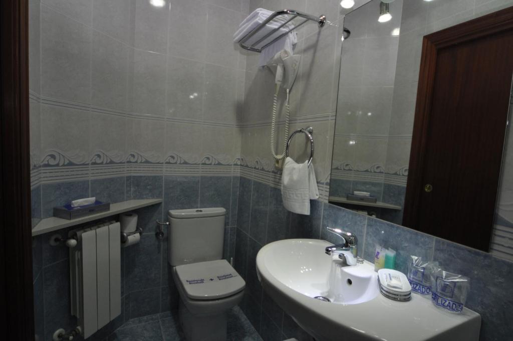 Pension Alameda Сан-Себастьян Экстерьер фото